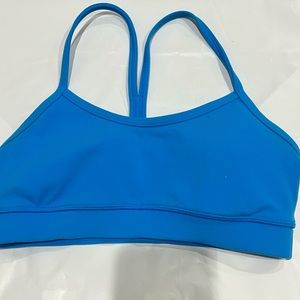 Lululemon Flo Y bra size 4